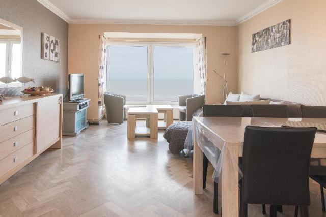 Toplocatie Middelkerke Frontal Sea View المظهر الخارجي الصورة